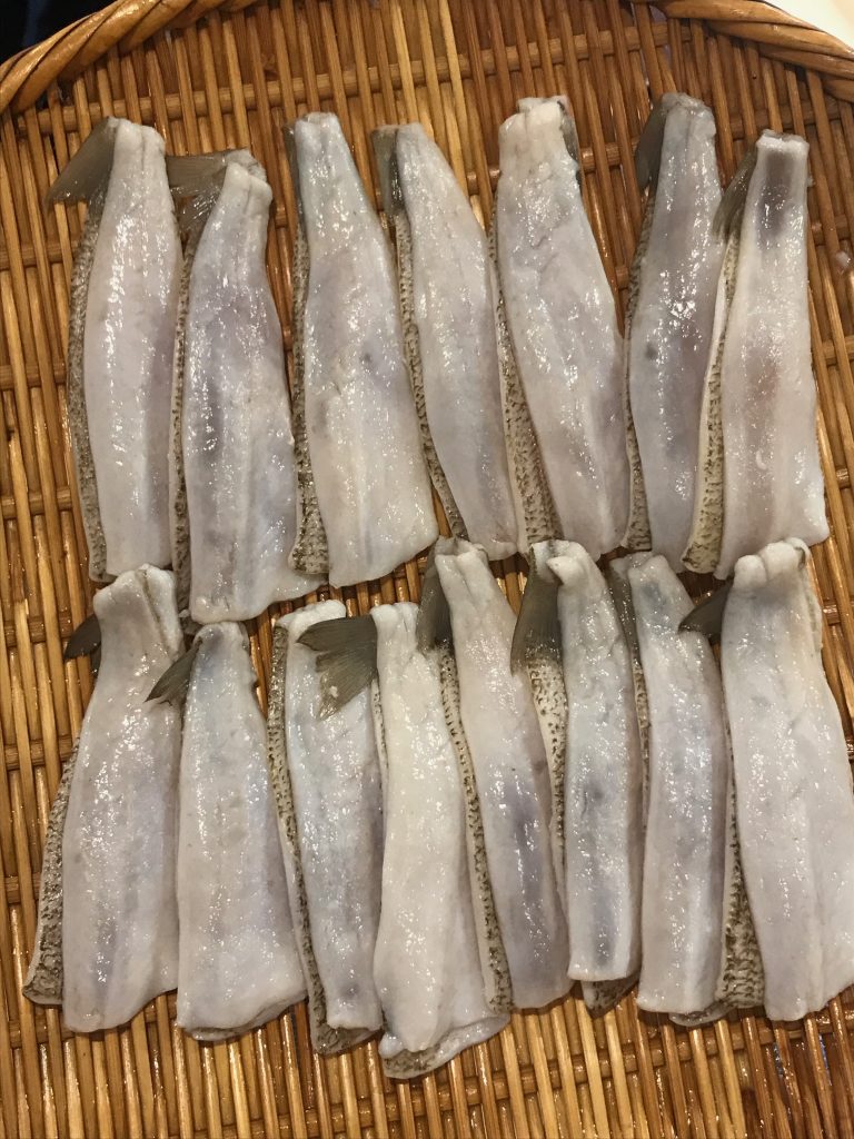 江戸前夏のネタ 鱚（サブログ）