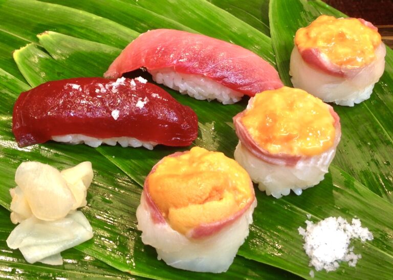 夏の雲丹に最高マグロ
