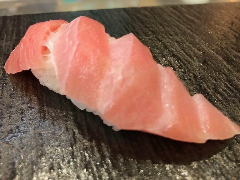 噴火湾産本まぐろ