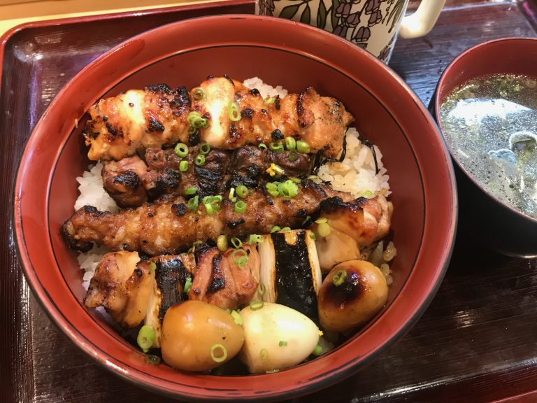 まかない６１（番外編）焼鳥はちまん名物 焼鳥丼
