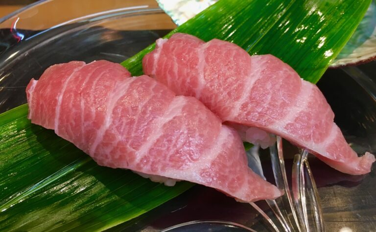 沖縄のまぐろが入りました